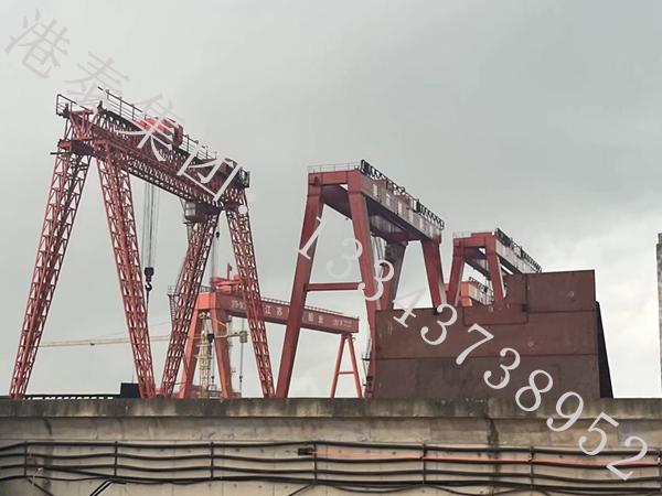 江苏泰州造船门式起重机厂家造船门式起重机运行平稳
