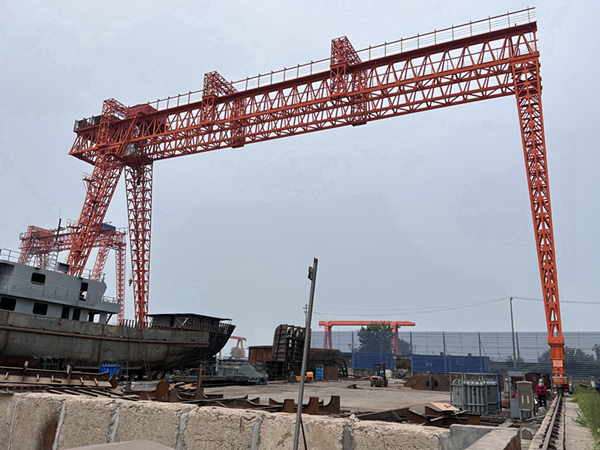 福建泉州造船门式起重机厂家造船门式起重机大跨度作业范围