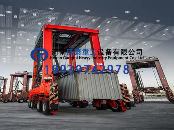 储能柜跨运车在狭窄场地作业的技巧有哪些