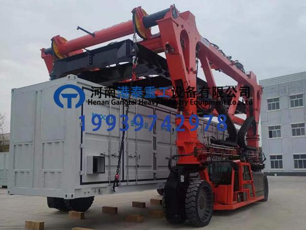 如何解决港口跨运车在狭小堆场的作业难题